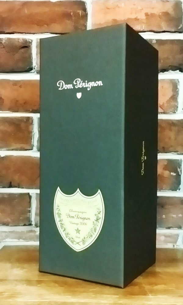 ヴィンテージ・シャンパンの最高峰『ドン・ペリニヨン』販売しており 